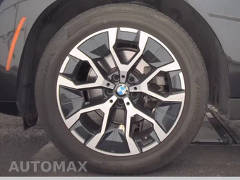 2026 BMW X3 30 xDrive - miniatura 9