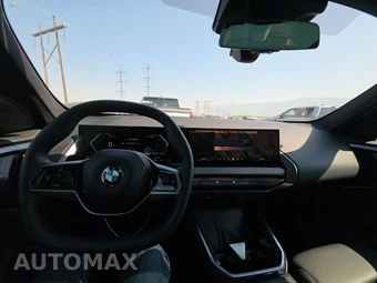 2026 BMW X3 30 xDrive - miniatura 11