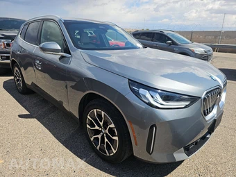 2026 BMW X3 30 xDrive - miniatura 3