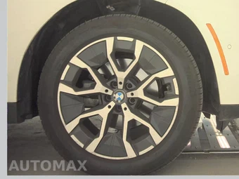 2026 BMW X3 30 xDrive - miniatura 10