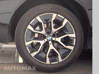2026 BMW X3 30 xDrive - miniatura 11