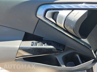 2026 BMW X3 30 xDrive - miniatura 15
