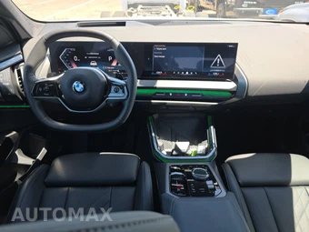 2026 BMW X3 30 xDrive - miniatura 17
