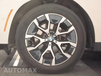 2026 BMW X3 30 xDrive - miniatura 9