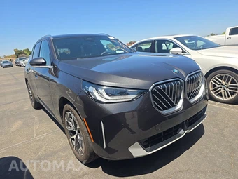 2026 BMW X3 30 xDrive - miniatura 3