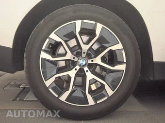 2026 BMW X3 30 xDrive – miniatura 11