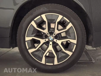 2026 BMW X3 30 xDrive - miniatura 12