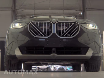 2026 BMW X3 30 xDrive - miniatura 3