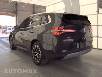 2026 BMW X3 30 xDrive - miniatura 8