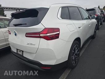 2026 BMW X3 30 xDrive - miniatura 4