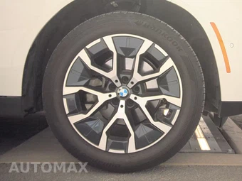 2026 BMW X3 30 xDrive - miniatura 10