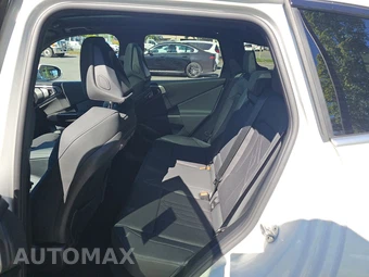 2026 BMW X3 30 xDrive - miniatura 19