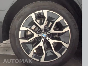 2026 BMW X3 30 xDrive – miniatura 11