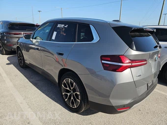 2026 BMW X3 30 xDrive - miniatura 6