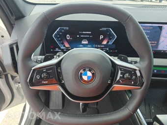 2026 BMW X3 30 xDrive - miniatura 16