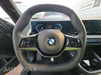 2026 BMW X3 30 xDrive - miniatura 10