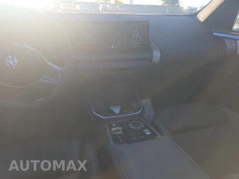 2026 BMW X3 30 xDrive - miniatura 11