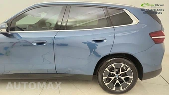 2026 BMW X3 30 xDrive – miniatura 4