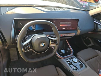 2026 BMW X3 30 xDrive - miniatura 11