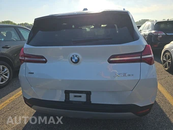 2026 BMW X3 30 xDrive - miniatura 5