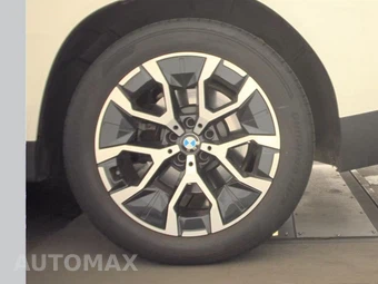 2026 BMW X3 30 xDrive - miniatura 12