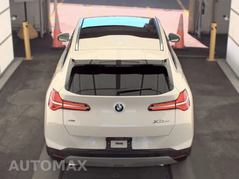 2026 BMW X3 30 xDrive - miniatura 6