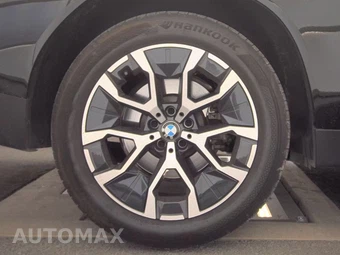 2026 BMW X3 30 xDrive - miniatura 11