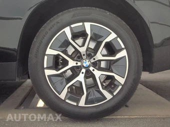 2026 BMW X3 30 xDrive - miniatura 12