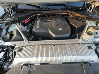 2026 BMW X3 30 xDrive - miniatura 15