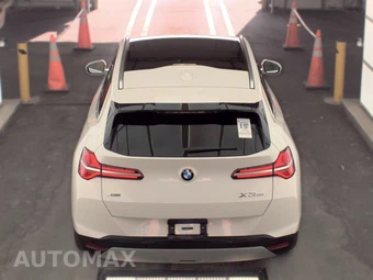 2026 BMW X3 30 xDrive - miniatura 5
