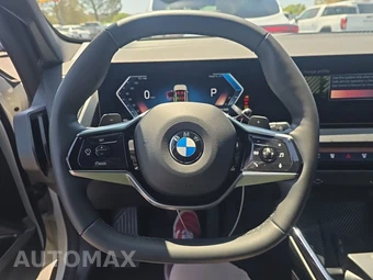 2026 BMW X3 30 xDrive - miniatura 10