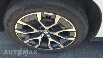 2026 BMW X3 30 xDrive - miniatura 24