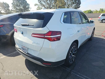 2026 BMW X3 30 xDrive - miniatura 4