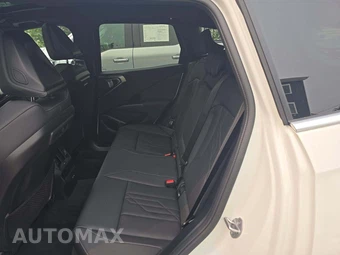 2026 BMW X3 30 xDrive - miniatura 13
