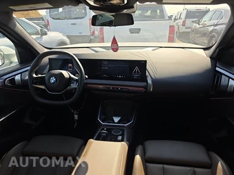 2026 BMW X3 30 xDrive - miniatura 17