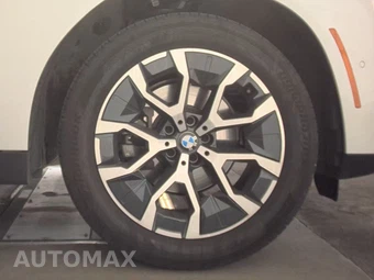 2026 BMW X3 30 xDrive - miniatura 10