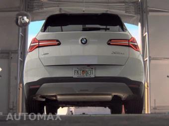 2026 BMW X3 30 xDrive - miniatura 7