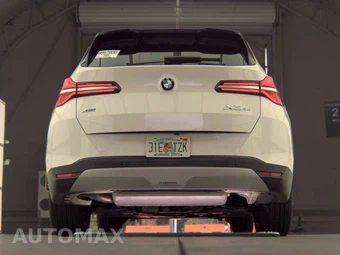 2026 BMW X3 30 xDrive - miniatura 7