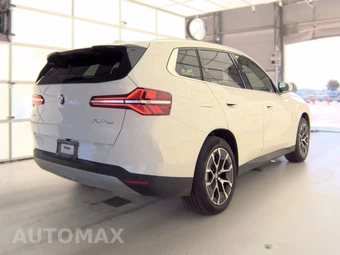 2026 BMW X3 30 xDrive - miniatura 5