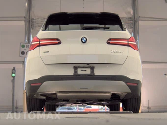 2026 BMW X3 30 xDrive - miniatura 7