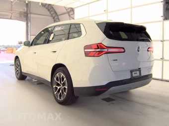 2026 BMW X3 30 xDrive - miniatura 8