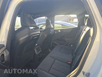 2026 BMW X3 30 xDrive - miniatura 13
