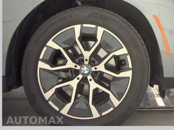 2026 BMW X3 30 xDrive - miniatura 10