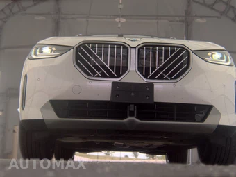 2026 BMW X3 30 xDrive - miniatura 3