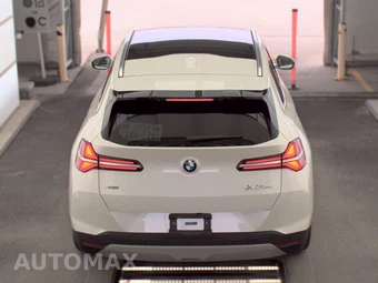 2026 BMW X3 30 xDrive - miniatura 6