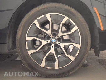 2026 BMW X3 30 xDrive - miniatura 10