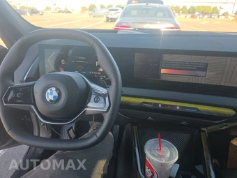 2026 BMW X3 30 xDrive - miniatura 17