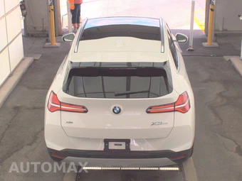 2026 BMW X3 30 xDrive - miniatura 6