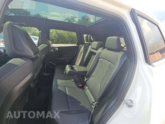 2026 BMW X3 30 xDrive - miniatura 13