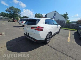 2026 BMW X3 30 xDrive - miniatura 3